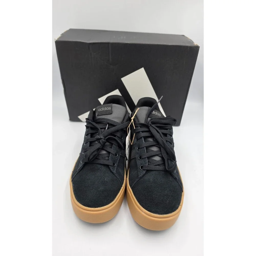 ADIDAS DAILY 4.0 JH6930 MEN'S 7.5 WOMEN'S 8.5 CORE BLACK GUM SKATE SHOES NIB